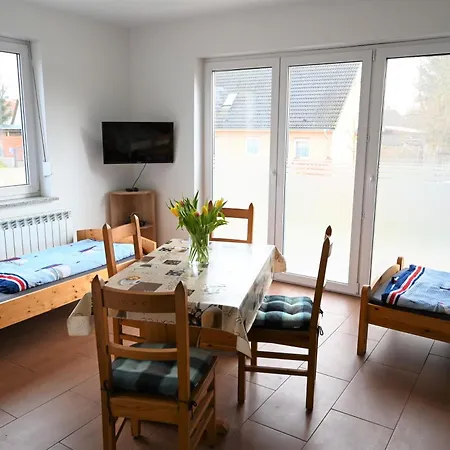 Apartamento Moderne Fuer Monteure Nahe Berlin *